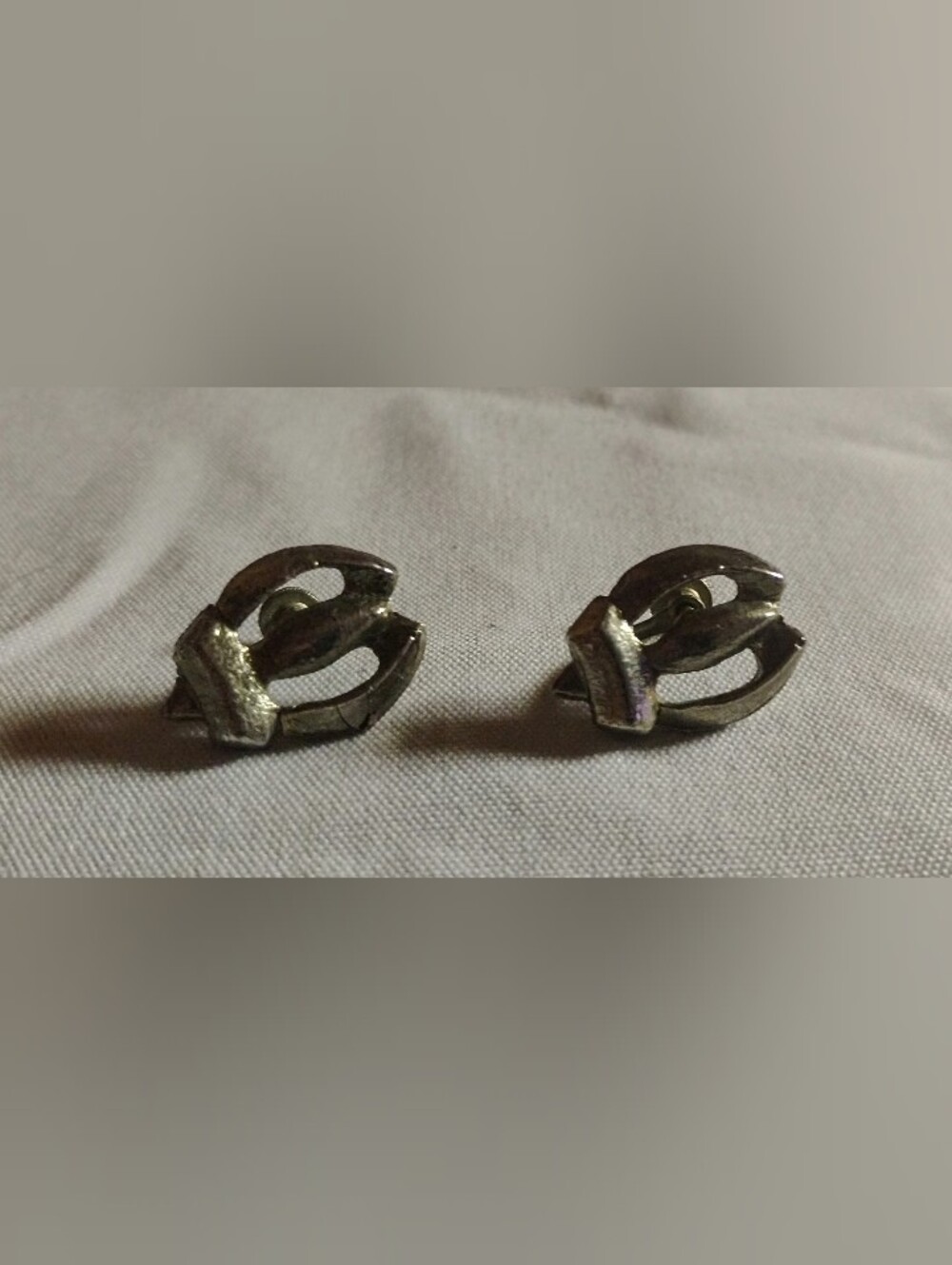 Vintage Mid-century Gold Tone Screwback Earrings Abstract Knot Openwork